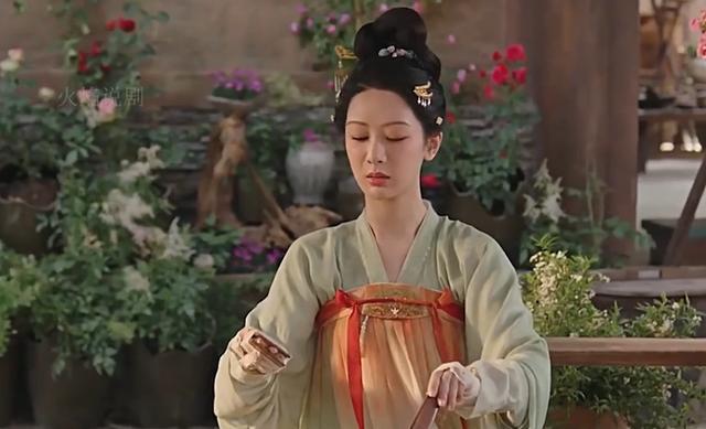 筑培育牡丹新品种蒋长扬借玩笑表白开元棋牌国色芳华：何惟芳开店花满(图3)